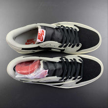 Cargar imagen en el visor de la galería, Air Jordan 1 Retro Low OG SP “Travis Scott” Black Gray Barb DM7866-712