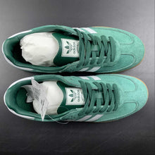 Cargar imagen en el visor de la galería, Adidas Samba OG Collegiate Green Gum HP7902