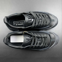 Cargar imagen en el visor de la galería, Adidas C.G. Scuba Stan Black Black Green GZ4643