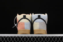 Cargar imagen en el visor de la galería, SB Dunk High Pro Spectrum Particle Grey Black