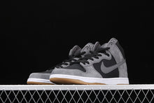 Cargar imagen en el visor de la galería, SB Zoom Dunk High Pro Dark Grey White-Black-White 854851-066