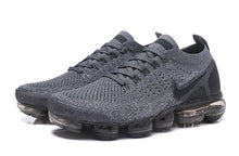 Cargar imagen en el visor de la galería, Air VaporMax Flyknit 2.0 Grey 942842-030