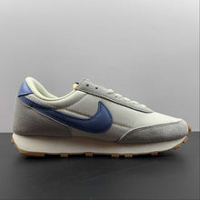 Cargar imagen en el visor de la galería, DayBreak Pale Ivory Phantom CK2351-400