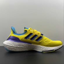 Cargar imagen en el visor de la galería, Adidas UltraBoost 22 Yellow Legind Skyrus