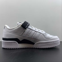 Cargar imagen en el visor de la galería, Adidas Forum 84 Low Cloud White Core Black