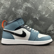 Cargar imagen en el visor de la galería, Air Jordan 1 Mid Fearless Black Gym Red White CU2802-100