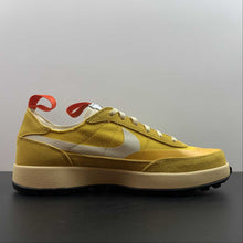 Cargar imagen en el visor de la galería, General Purpose Shoe Yellow White-Yellow DA6672-700