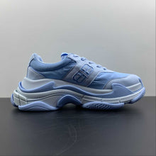 Cargar imagen en el visor de la galería, Balenciaga Tripe S Light Blue Blue