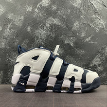 Cargar imagen en el visor de la galería, Air More Uptempo White Mid Navy Metallic Gold University 414962-104