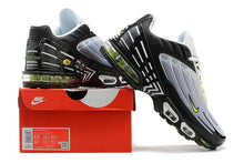 Cargar imagen en el visor de la galería, Air Max Plus 3 Grey Black Lemon Green DM9097-071