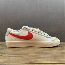 Cargar imagen en el visor de la galería, Blazer Low 77 PRM “50th Anniversary” Light Bone Summit White