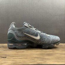 Cargar imagen en el visor de la galería, Air VaporMax 2021 FK Grey Winth Dark Green DH4084-400