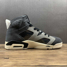 Cargar imagen en el visor de la galería, Air Jordan 6 Retro Black Chrome-Lt Smoke Grey CK6635-001