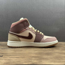 Cargar imagen en el visor de la galería, Air Jordan 1 Mid SE Barely Orange Dark Pony (2021) DO7440-821