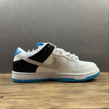 Cargar imagen en el visor de la galería, SB Dunk Low PRO White Black Blue BQ6817-101