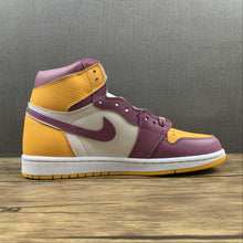 Cargar imagen en el visor de la galería, Air Jordan 1 High OG White Purple Yellow (2021) 555088-706