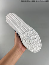 Cargar imagen en el visor de la galería, Adidas Samba ADV White Shadow Navy GW3158