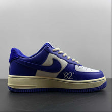 Cargar imagen en el visor de la galería, Air Force 1 07 LV8 “Goodbye 82” Blue White DO5220-165