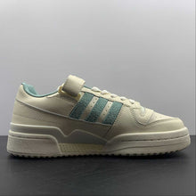 Cargar imagen en el visor de la galería, Adidas Forum 84 Low X Disney Stitch