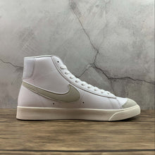 Cargar imagen en el visor de la galería, Blazer Mid 77 Vintage Light Bone White Grey-Sail
