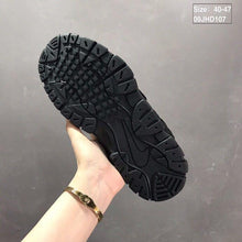 Cargar imagen en el visor de la galería, Air Barrage Mid QS Black Full AT7847-002