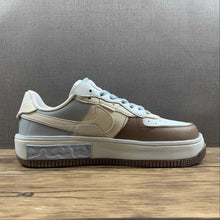 Cargar imagen en el visor de la galería, Air Force 1 FONTANKA Beige Brown