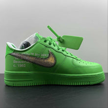 Cargar imagen en el visor de la galería, Air Force 1 07 OW Light Green Spark Metallic Silver DX1419-300