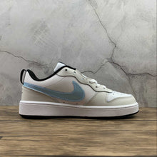 Cargar imagen en el visor de la galería, Court Borough Low 2 Mwh White Glacier Blue CW1624-100