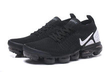 Cargar imagen en el visor de la galería, Air VaporMax Flyknit 2.0 Black White 942842-010