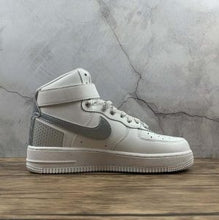 Cargar imagen en el visor de la galería, Air Force 1 High 07 LV8 3M Summit White Metallic Silver CU4159-100