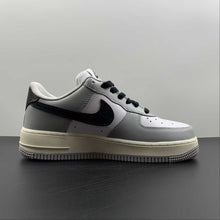 Cargar imagen en el visor de la galería, Air Force 1 07 LV8 Beige Grey DD8959-701