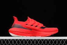 Cargar imagen en el visor de la galería, Adidas UltraBoost 21 Red Black FY0387