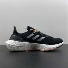 Cargar imagen en el visor de la galería, Adidas UltraBoost 22 Heat.Rdy Black Orange White H01174
