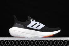 Cargar imagen en el visor de la galería, Adidas UltraBoost 21 Black White FY0356