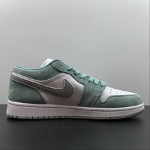 Cargar imagen en el visor de la galería, Air Jordan 1 Low White Grey Green DN3705-301