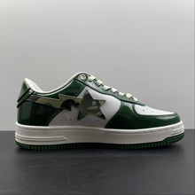 Cargar imagen en el visor de la galería, BAPE STA Green White Camouflage