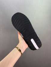 Cargar imagen en el visor de la galería, Air Max Dawn White Midnight Navy Light Bone DH5131-100