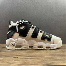 Cargar imagen en el visor de la galería, Air More Uptempo 96 Trading Cards Sail Black Sail Team Orange DM1297-100