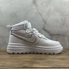 Cargar imagen en el visor de la galería, Air Force 1 GORE-TEX BOOT White White-Reflect Silver CT2815-100