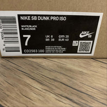 Cargar imagen en el visor de la galería, SB Dunk Low PRO ISO White Black CD2563-100