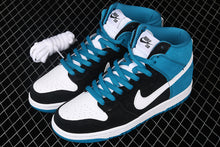 Cargar imagen en el visor de la galería, Dunk High Pro SB Black White Blue Deep