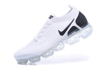 Cargar imagen en el visor de la galería, Air VaporMax Flyknit 2.0 White Black 942842-103