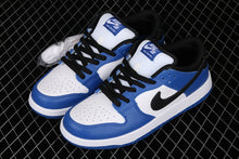 Cargar imagen en el visor de la galería, SB Dunk Low Pro PRM White Blue Black 304242-304