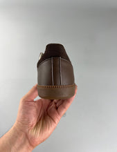 Cargar imagen en el visor de la galería, Adidas Samba Brown Brown Off White FZ5602