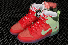 Cargar imagen en el visor de la galería, SB Dunk High Pro QS Strawberry Cough University Red Spinach Green CW7093-600