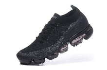 Cargar imagen en el visor de la galería, Air VaporMax Flyknit 2.0 Black Grey 942842-011