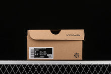 Cargar imagen en el visor de la galería, Air VaporMax 2020 FK 'Stone Blue' CT1823-400