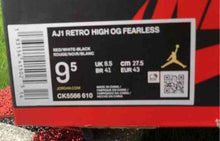 Cargar imagen en el visor de la galería, Air Jordan 1 Retro High x Surgeon The North Pole Chicago CK5566-610