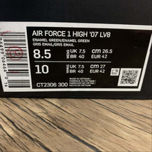 Cargar imagen en el visor de la galería, Air Force 1 High 07 LV8 Enamel Green Enamel Green CT2306-300