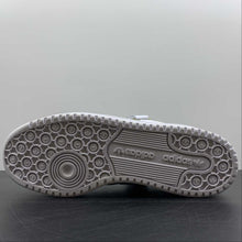 Cargar imagen en el visor de la galería, Adidas Forum 84 Low White Gold Leather GZ6379